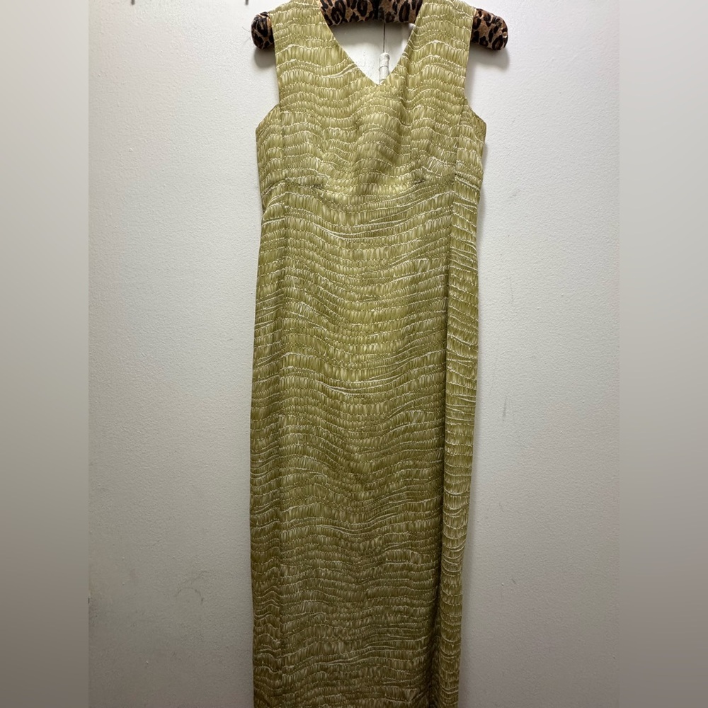 Vintage 90s Tahari Silk Sleeveless V-Neck Long Dress in Light Olive Size 4